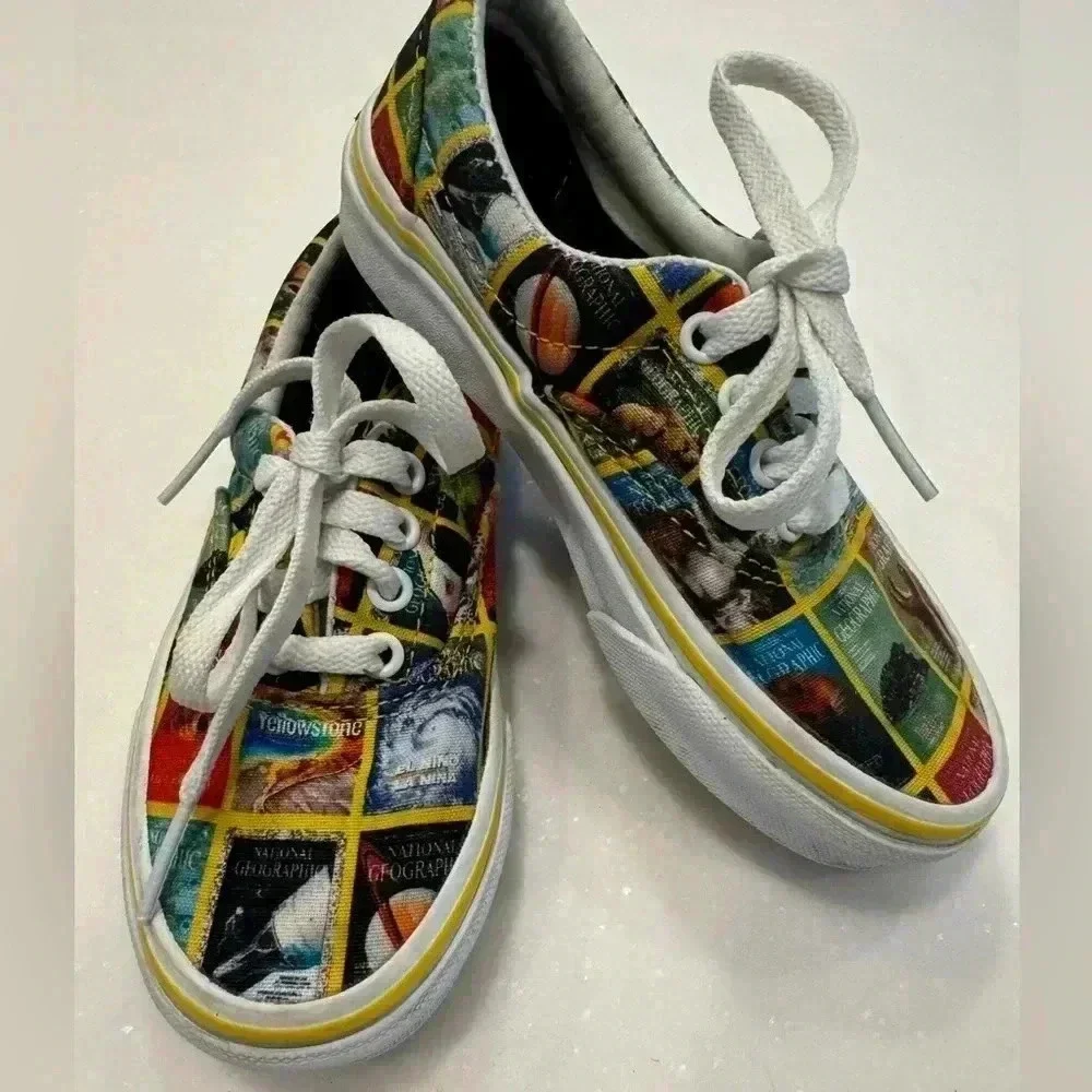 Vans National Geographic kids unisex lace up sneakers size 12